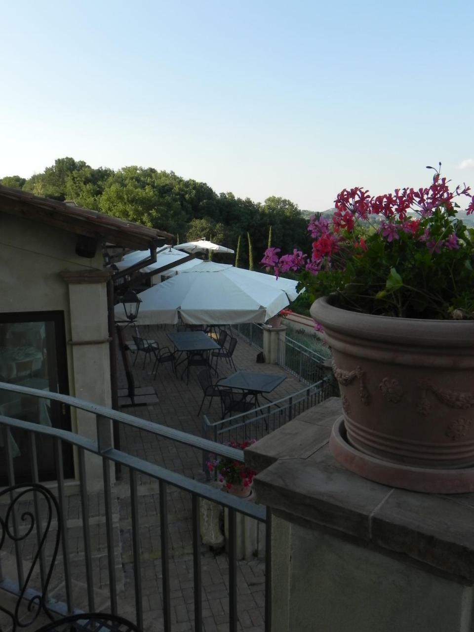 Tenuta Pizzogallo Amelia Eksteriør billede